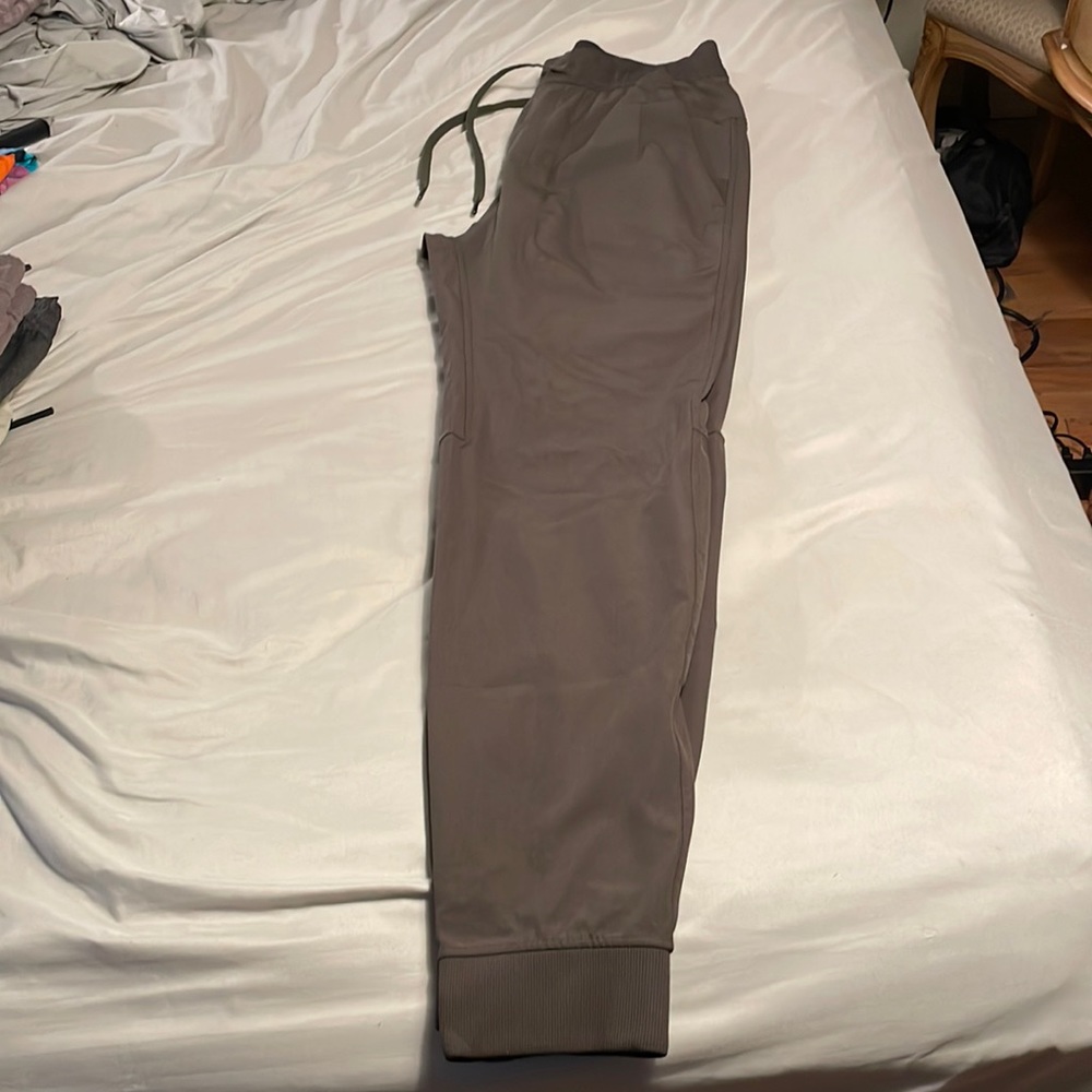 Lulu lemon joggers